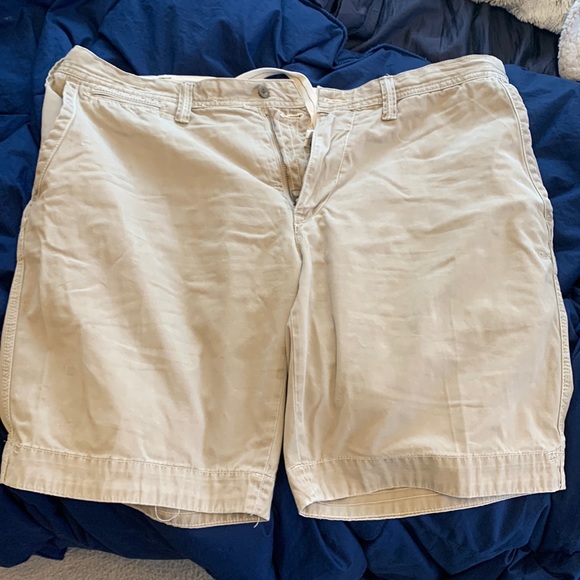 Polo Ralph Lauren khaki shorts - Picture 1 of 4